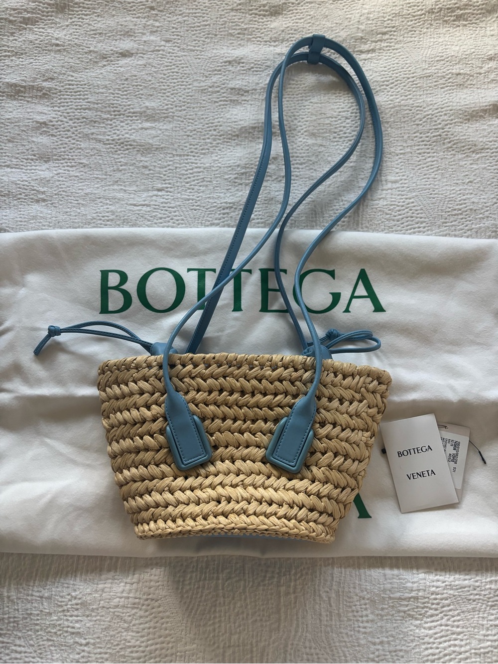 BNWT Bottega Veneta Small Arco Basket Bag